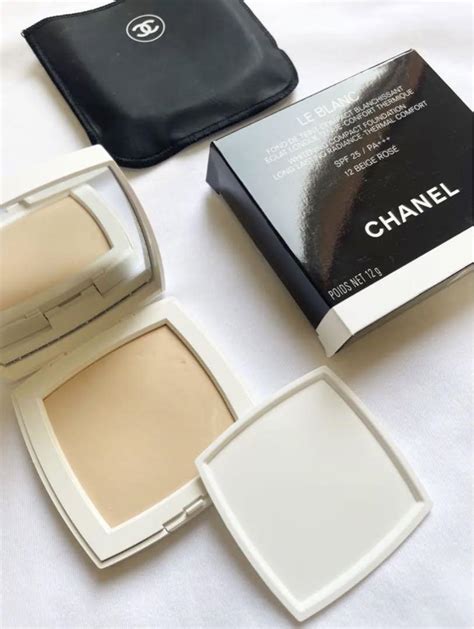 chanel ル ブラン コンパクト ラディアンス|シャネル / ル ブラン コンパクト ラディアンスの公式商品情報｜ .